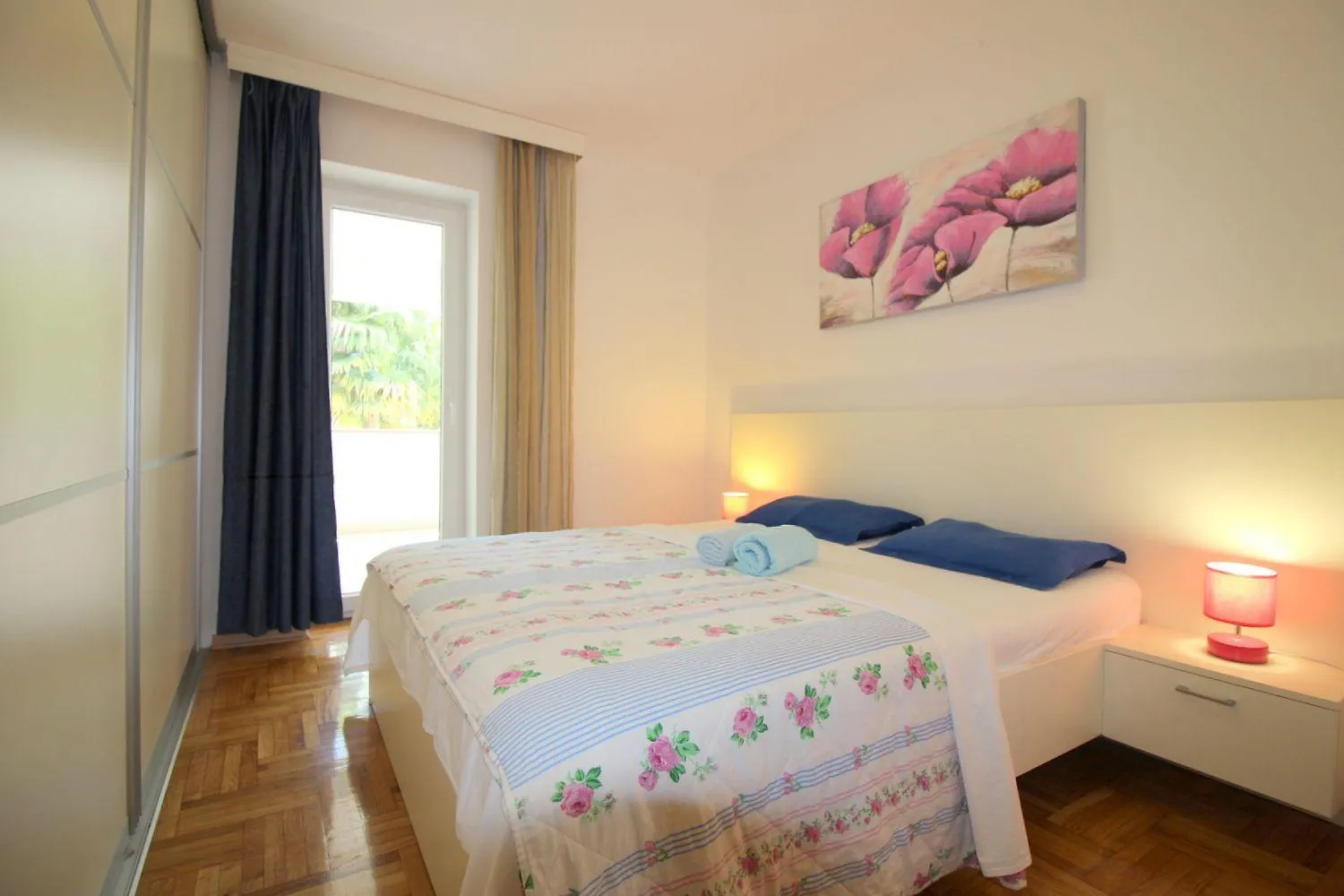 Helles Apartment Nur 350 Meter Zum Strand Mit Privatem Balkon Und Meerblick Porec 0*,